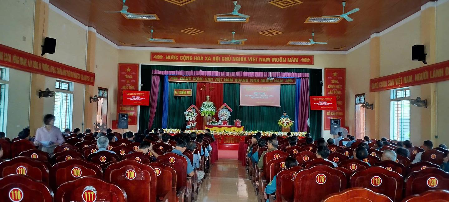 Hội nghị xét duyệt thực lực nguồn sẵn sàng nhập ngũ năm 2026; tiếp tục khắc phục bão số 10