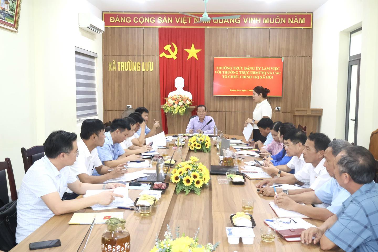 Thường trực Đảng ủy xã Trường Lưu có buổi làm việc với Ủy ban MTTQ Việt Nam xã và các tổ chức chính trị xã hội 