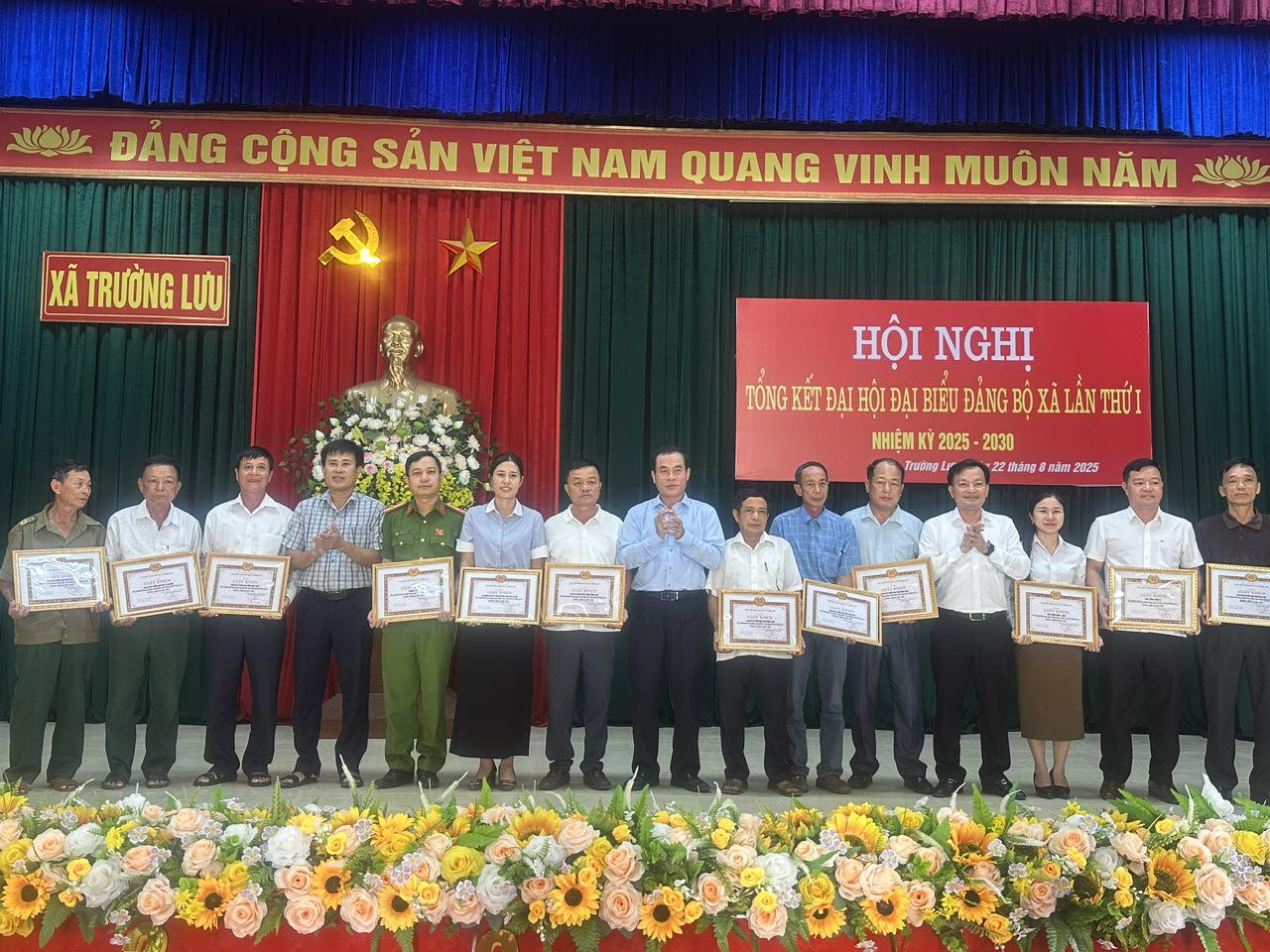 Đảng ủy xã Trường Lưu tổng kết công tác Đại hội Đảng bộ xã Trường Lưu lần thứ nhất, nhiệm kỳ 2025-2030