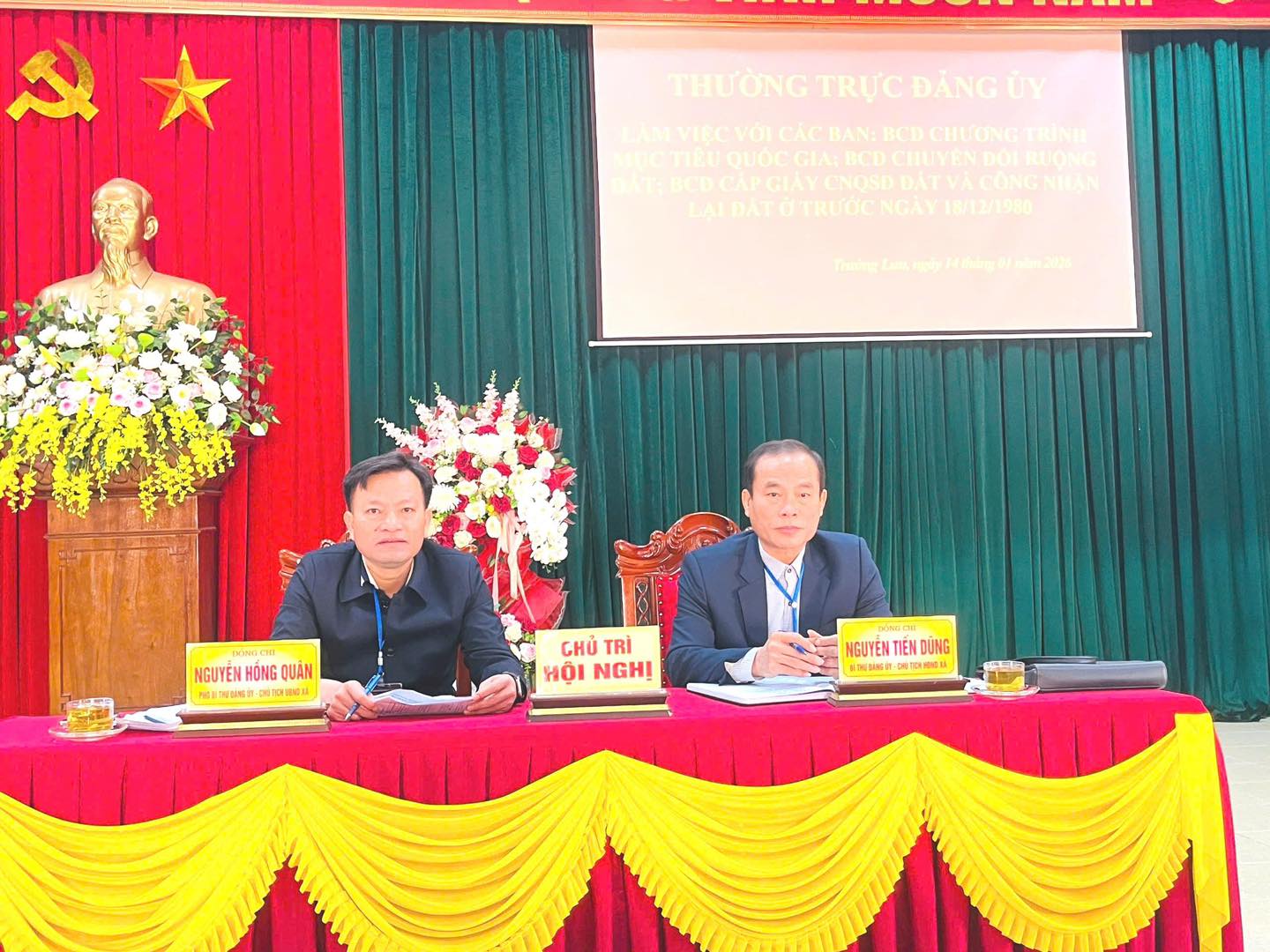 Thường trực Đảng ủy xã Trường Lưu làm việc với các tổ, Ban Chỉ đạo.